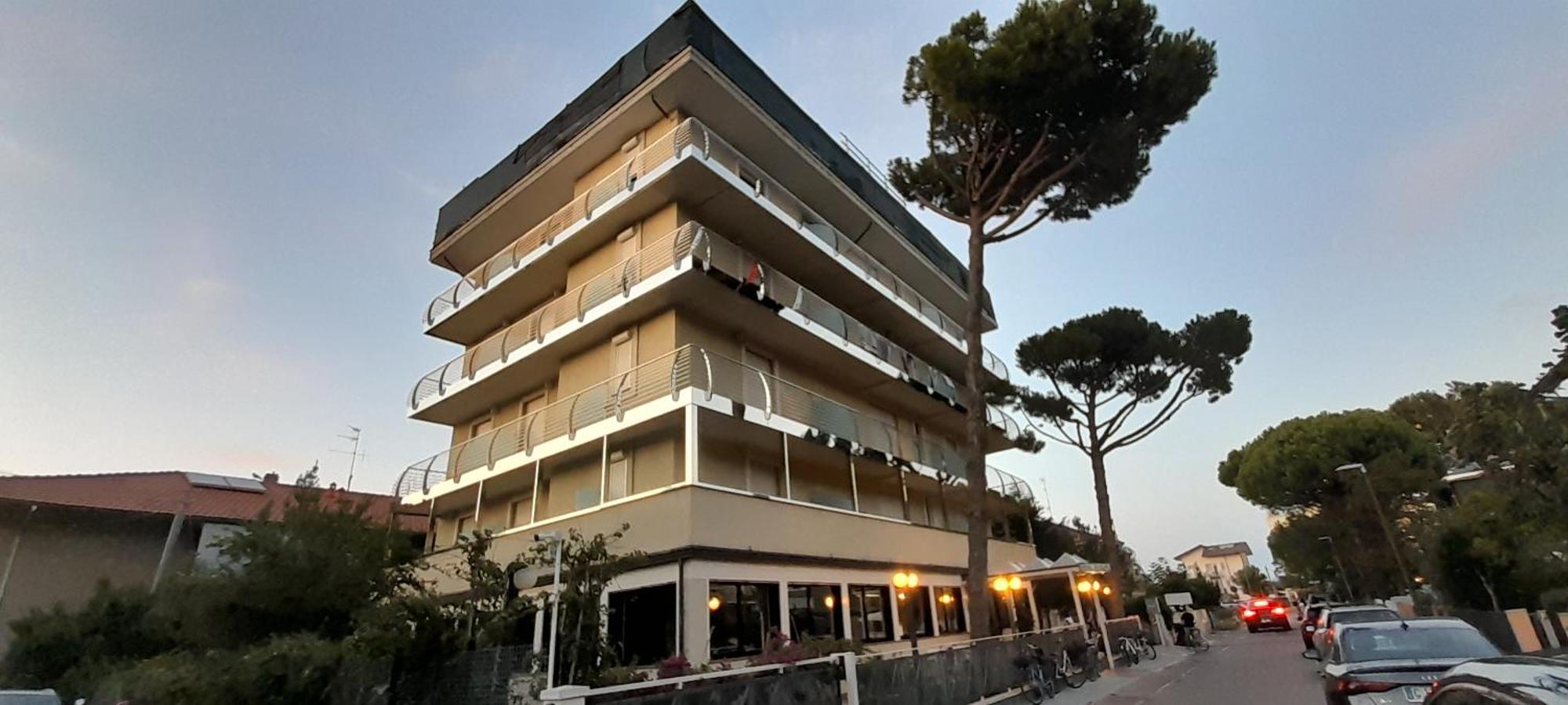 Marbella Hotel 3*